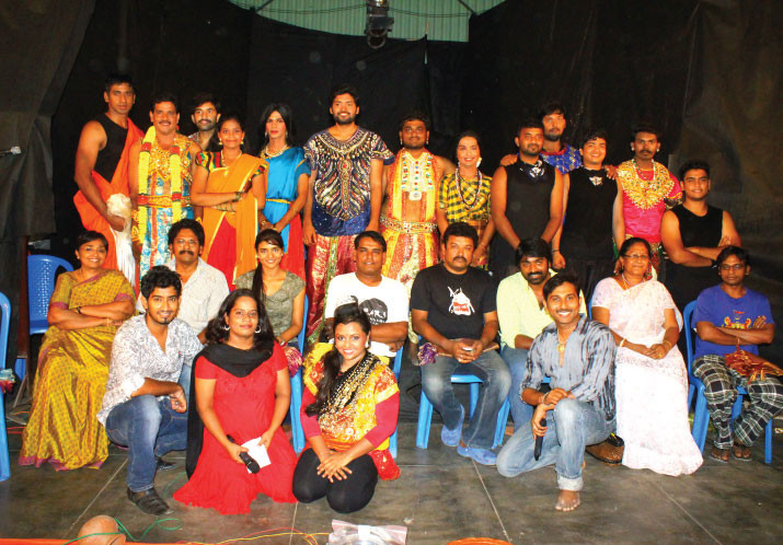 Alli Sarithiram – Scene 14