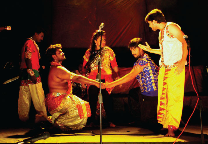 Alli Sarithiram – Scene 2