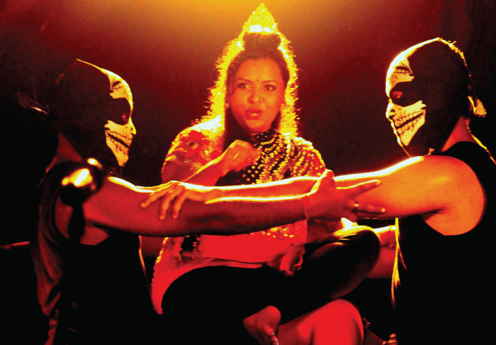 Alli Sarithiram – Scene 8